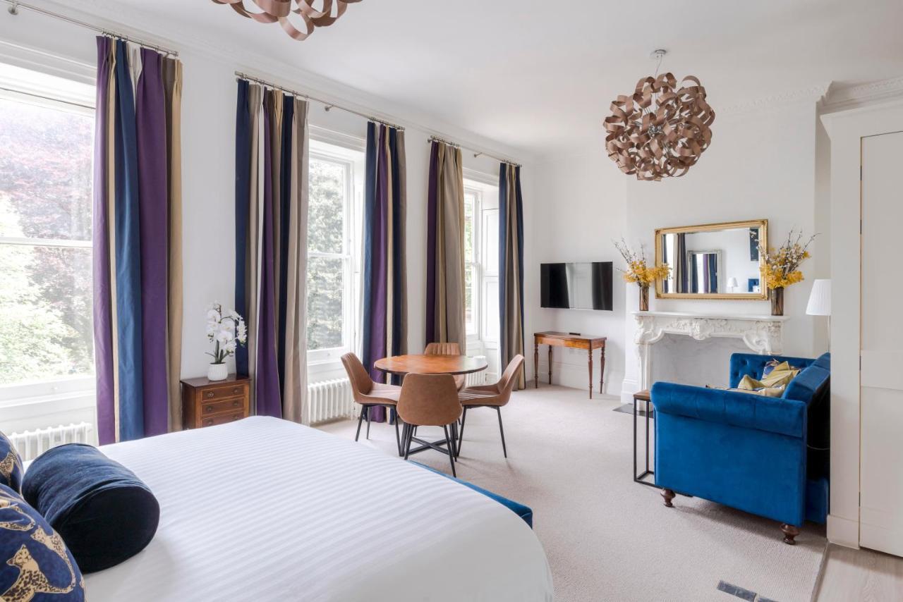 4 Berkeley Square I Your Apartment Bristol Bagian luar foto