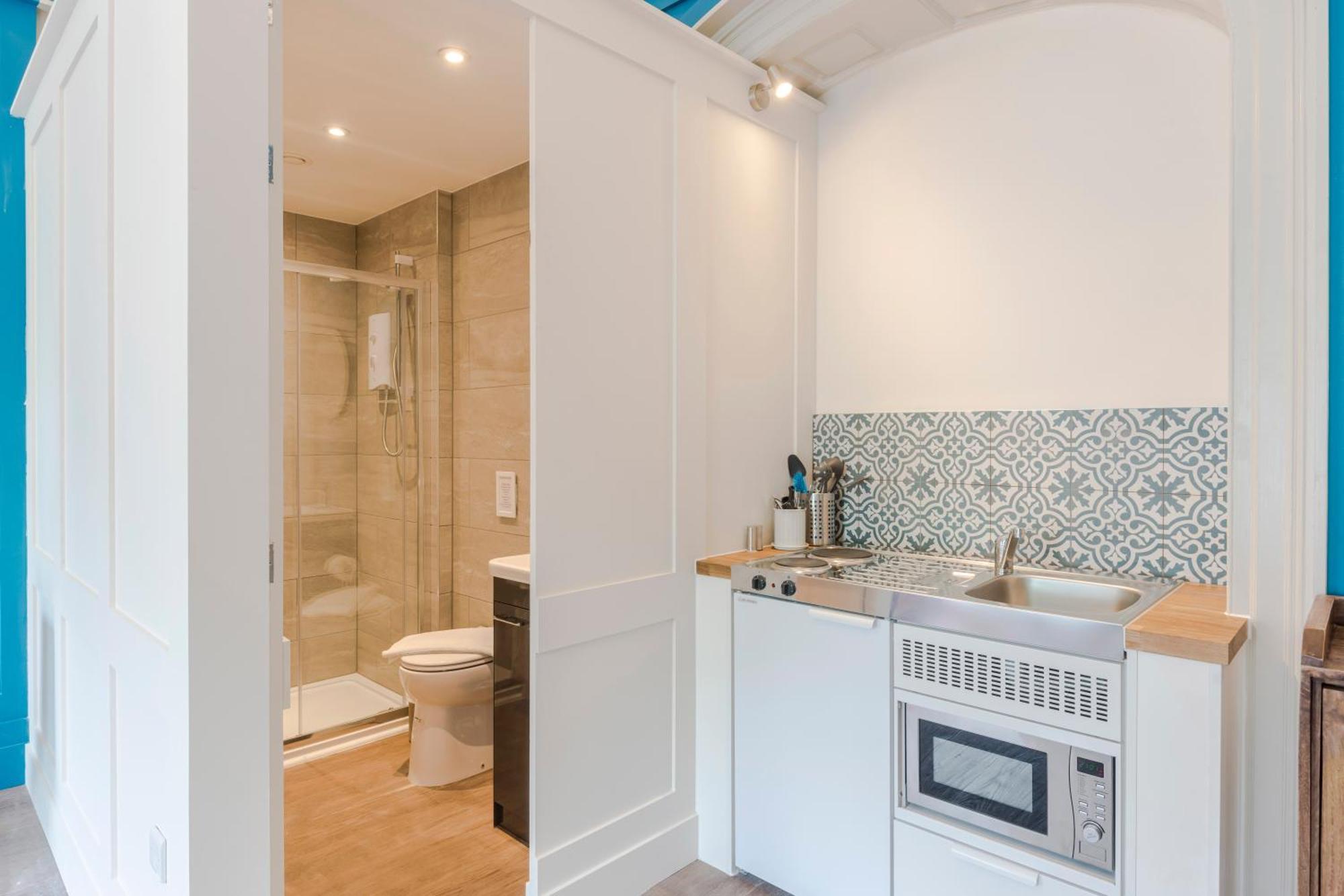 4 Berkeley Square I Your Apartment Bristol Bagian luar foto